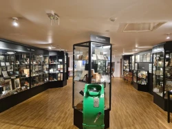 Bill Douglas Centre - History of Cinema