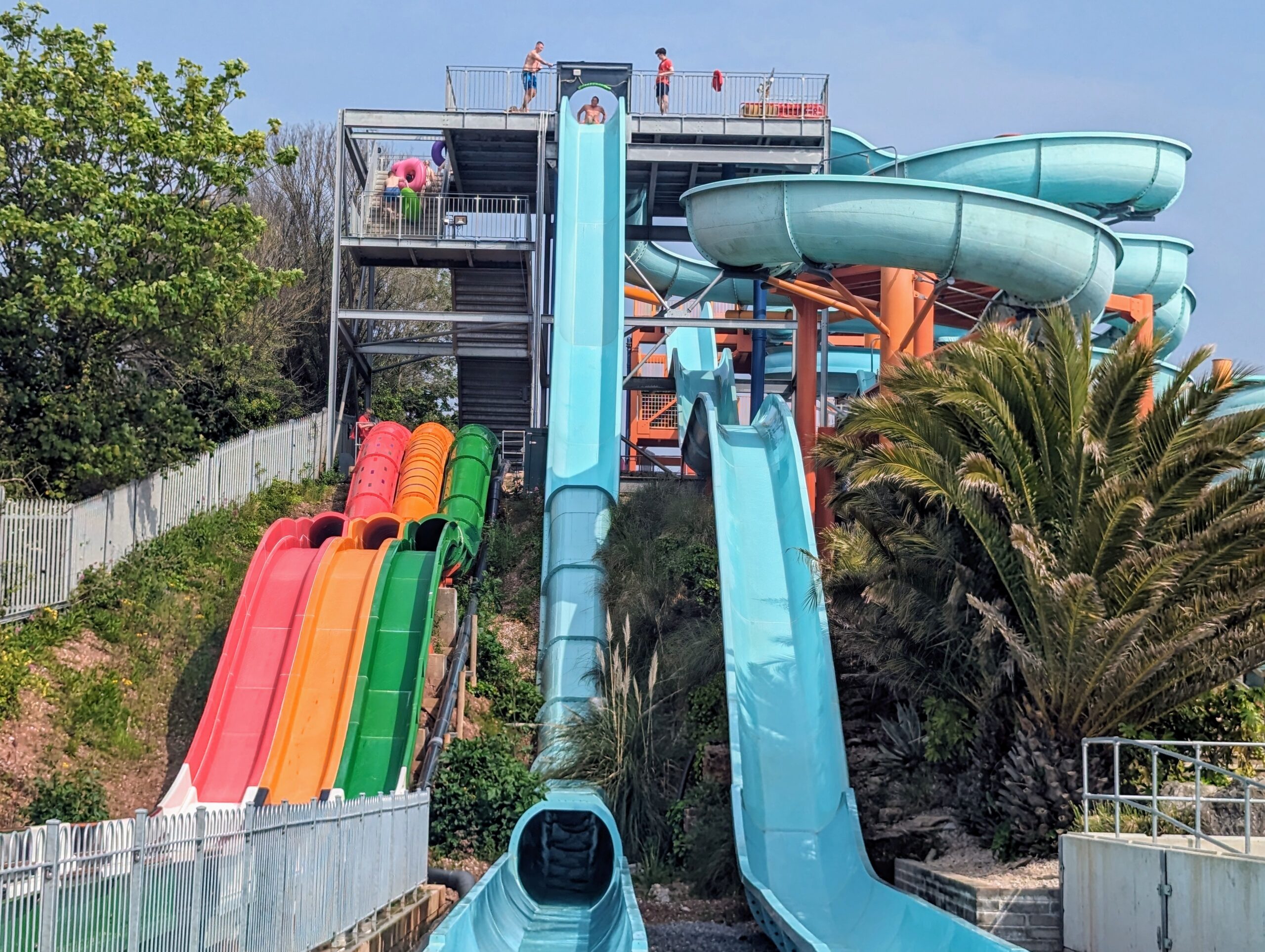 Splashdown Cornwall Splashdown Quaywest Waterpark | kidify.co.uk